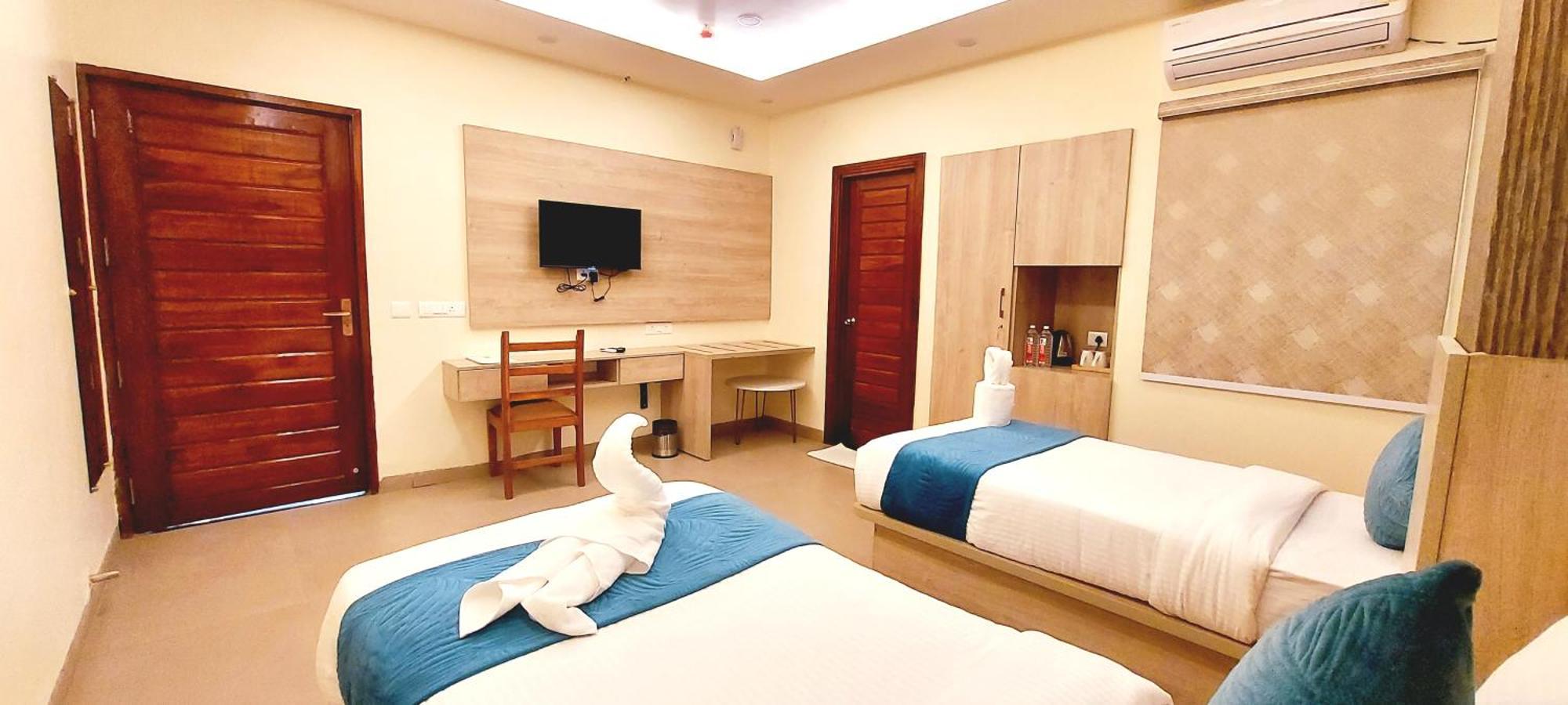 Hotel Ananda Kashi Varanasi Exteriör bild